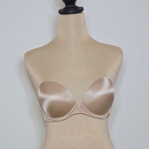 Victoria's Secret Very Sexy Size 32D Strapless Nude Underwire‎ Padded